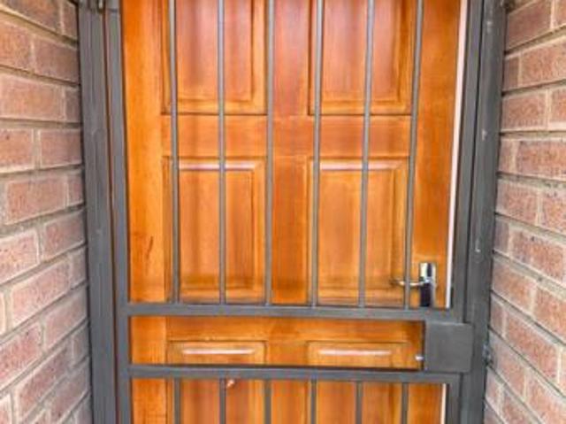 Apartment for rent in Waterkloof, Gauteng