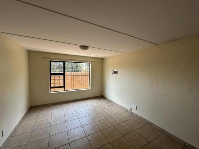 Apartment for rent in Waterkloof, Gauteng