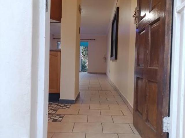 Apartment for rent in Waterkloof, Gauteng