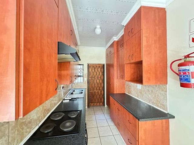 Apartment for rent in Waterkloof, Gauteng