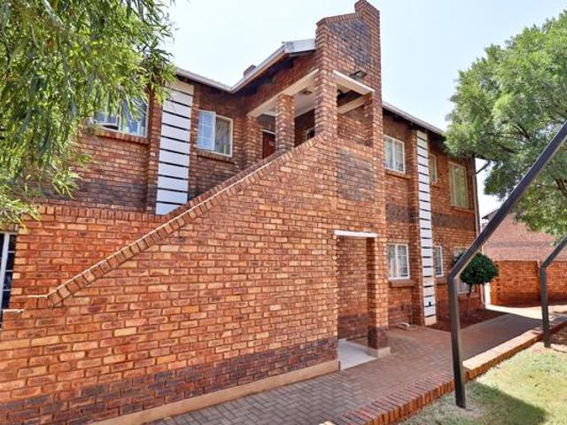 Apartment for rent in Waterkloof, Gauteng