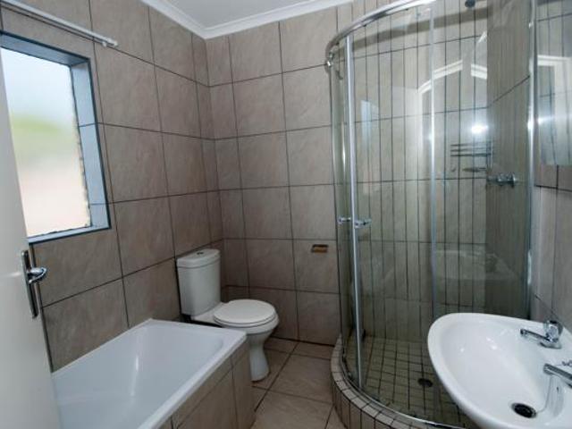 Apartment for rent in Waterkloof, Gauteng