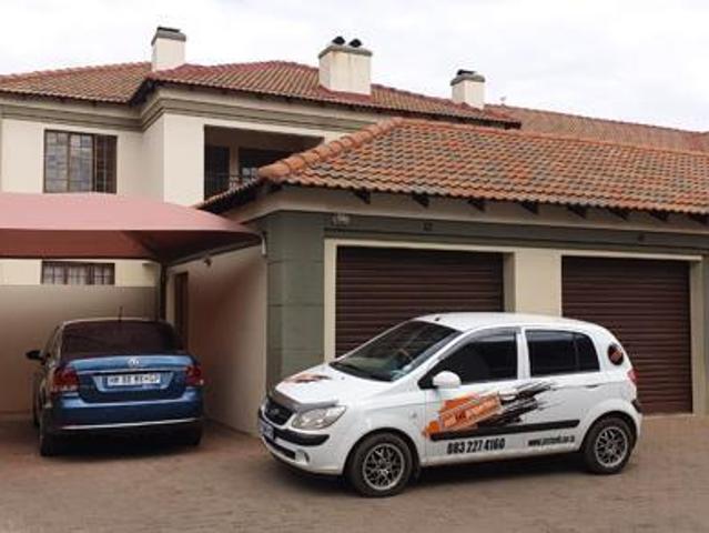 Apartment for rent in Waterkloof, Gauteng