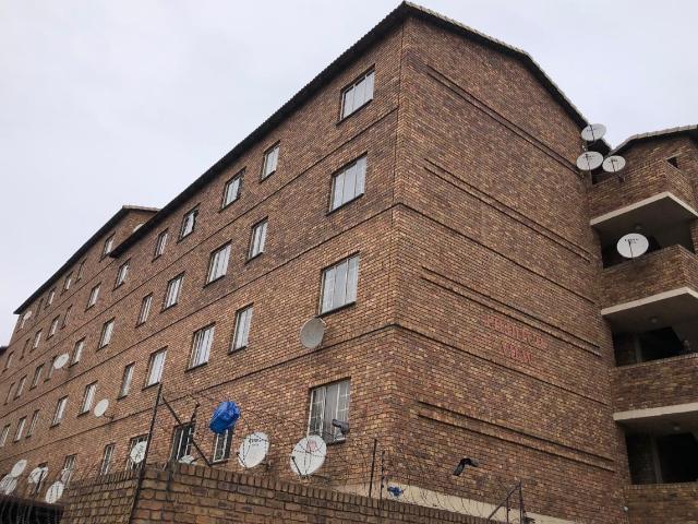 Apartment for sale in Waterkloof, Gauteng