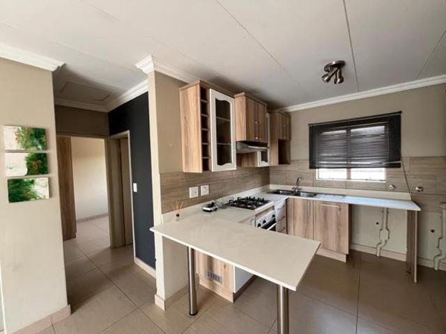 Apartment for rent in Waterkloof, Gauteng