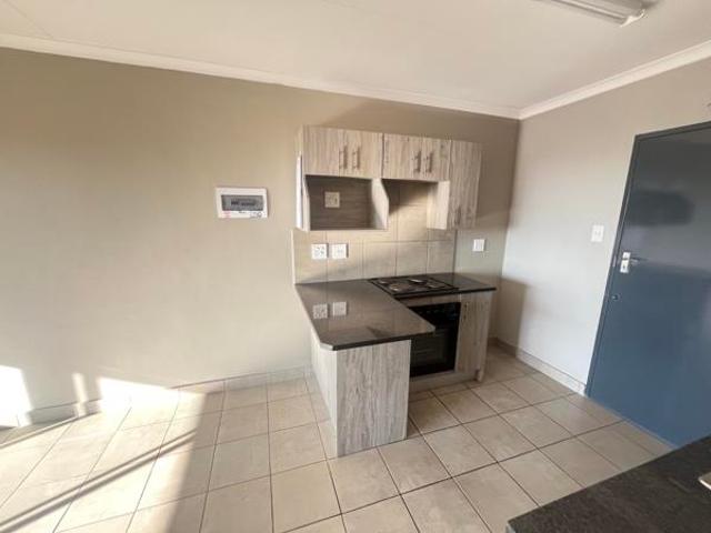 Apartment for rent in Waterkloof, Gauteng