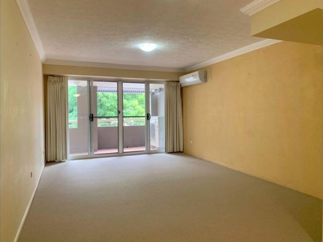 Apartment for rent in Toombul, Queensland