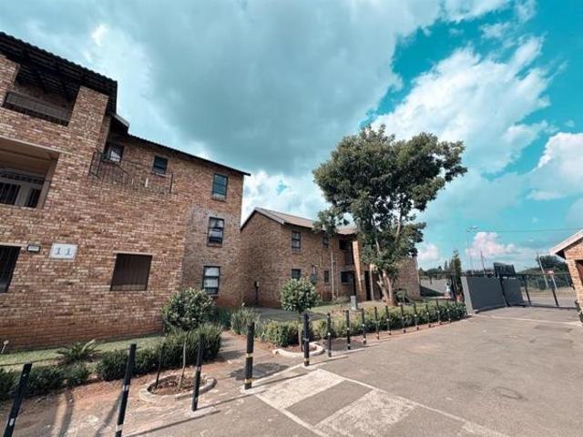 Apartment for sale in Westonaria, Gauteng