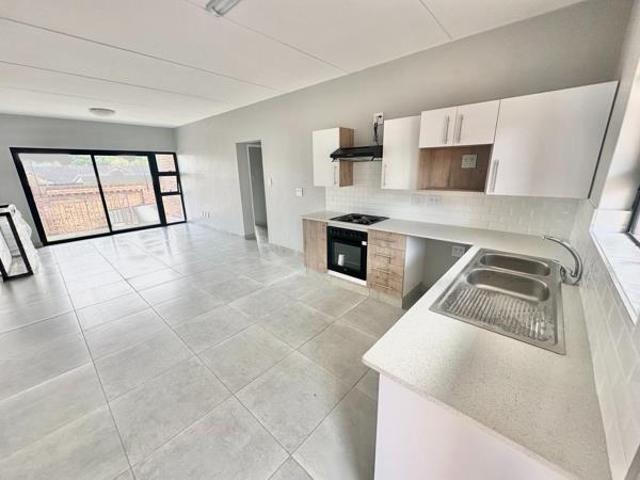 Apartment for rent in Waterkloof, Gauteng