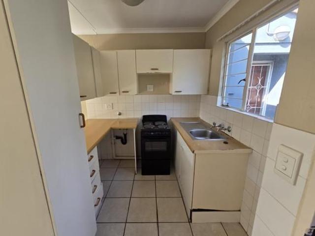 Apartment for rent in Nooitgedacht, Gauteng