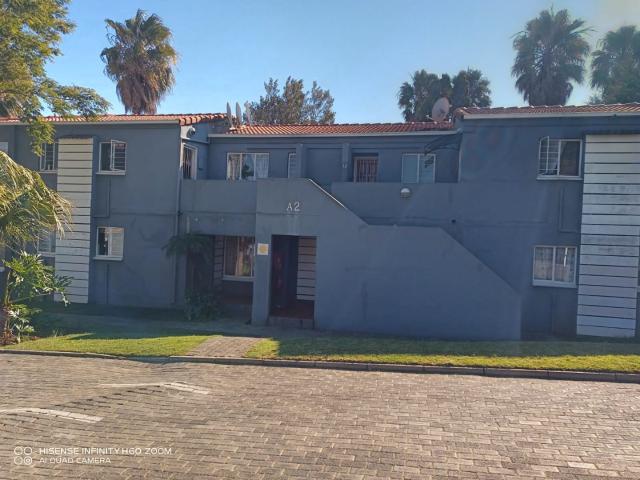 Apartment for sale in Nooitgedacht, Gauteng