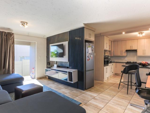 Townhouse for sale in Nooitgedacht, Gauteng
