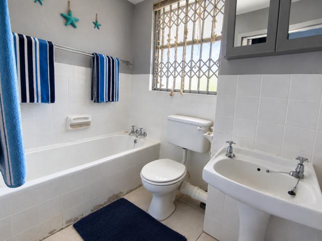 Apartment for sale in Margate, Hibiscus Coast Local Municipality