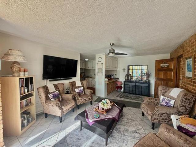 Apartment for sale in Ugu District Municipality, Kwazulu-natal