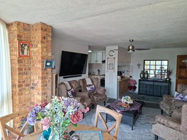 Apartment for sale in Ugu District Municipality, Kwazulu-natal