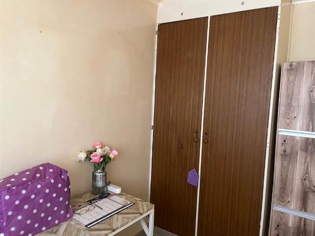 Apartment for sale in Dr Kenneth Kaunda, North West