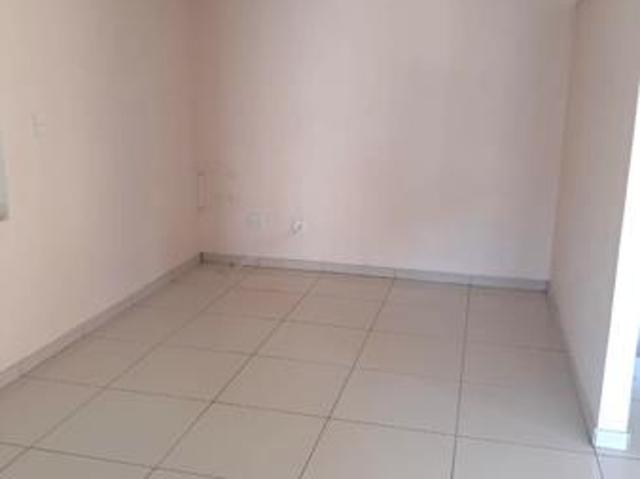Apartment for sale in Mount Moreland, Kwazulu-natal