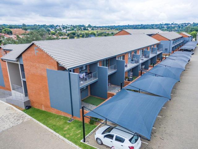 Apartment for sale in Vosloorus, Gauteng