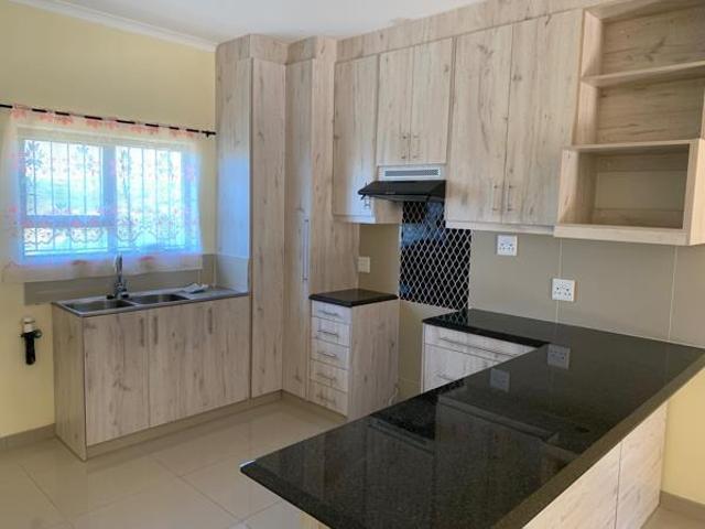 Apartment for rent in Seaview, Kwazulu-natal