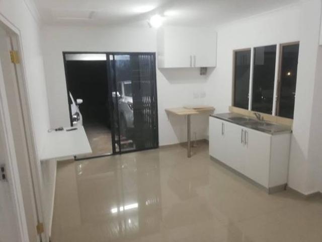 Apartment for rent in Seaview, Kwazulu-natal
