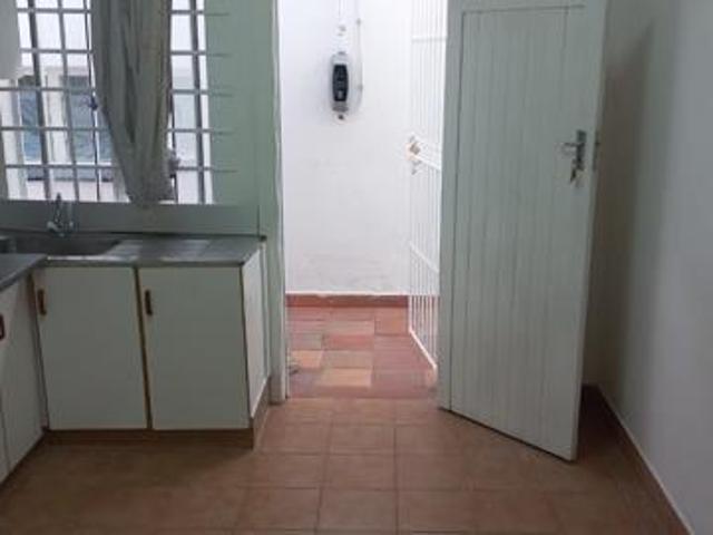 Apartment for rent in Seaview, Kwazulu-natal