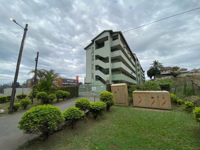 Apartment for sale in Seaview, Kwazulu-natal