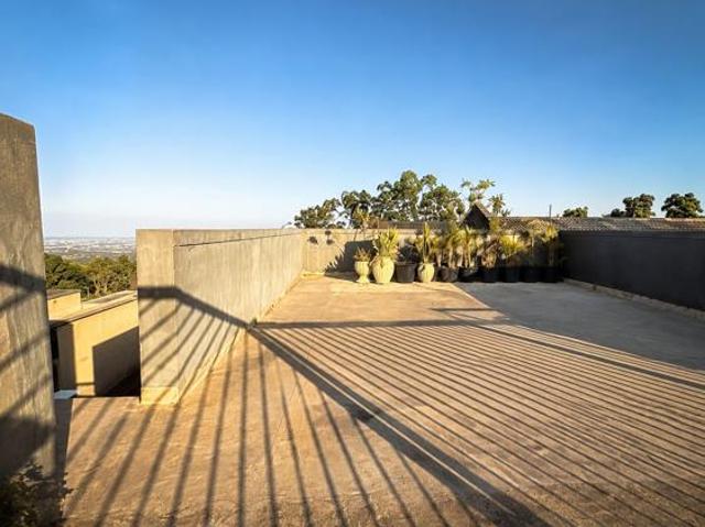 Apartment for rent in Seaview, Kwazulu-natal
