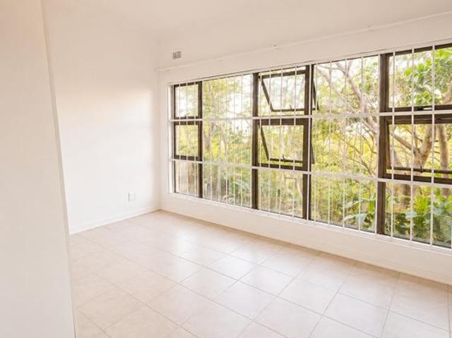 Apartment for rent in Seaview, Kwazulu-natal