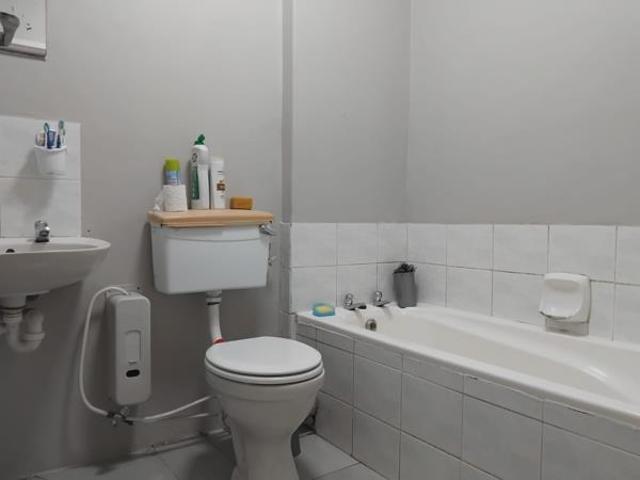 Apartment for sale in Cape Town, Western Cape