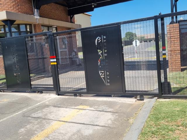 Apartment for rent in eMalahleni, Emalahleni Local Municipality