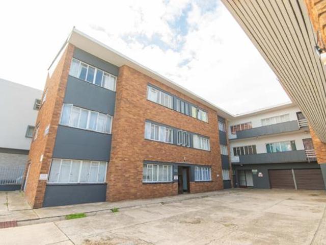 Apartment for sale in Port Elizabeth, Eastern Cape