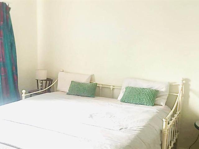 Apartment for sale in Port Elizabeth, Eastern Cape