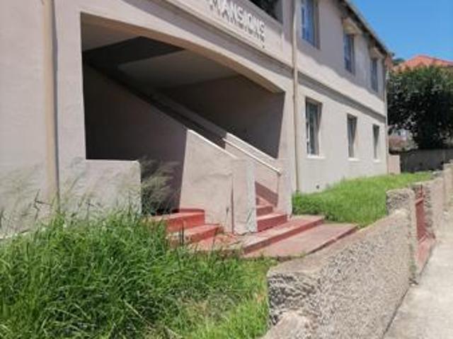 Apartment for sale in Port Elizabeth, Eastern Cape