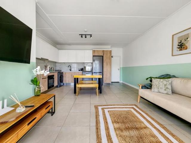 Apartment for rent in Cape Town, Western Cape