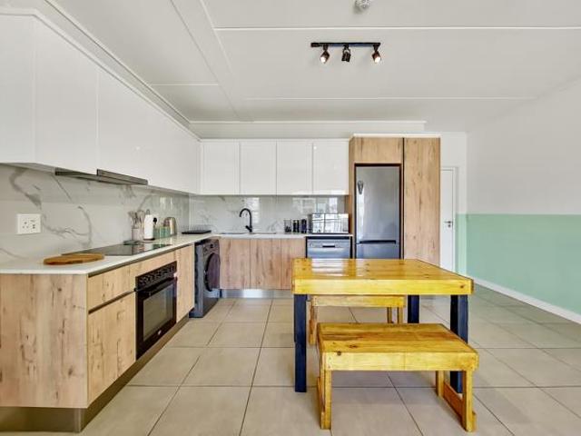 Apartment for rent in Cape Town, Western Cape