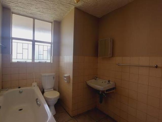 Apartment for rent in Waterkloof, Gauteng