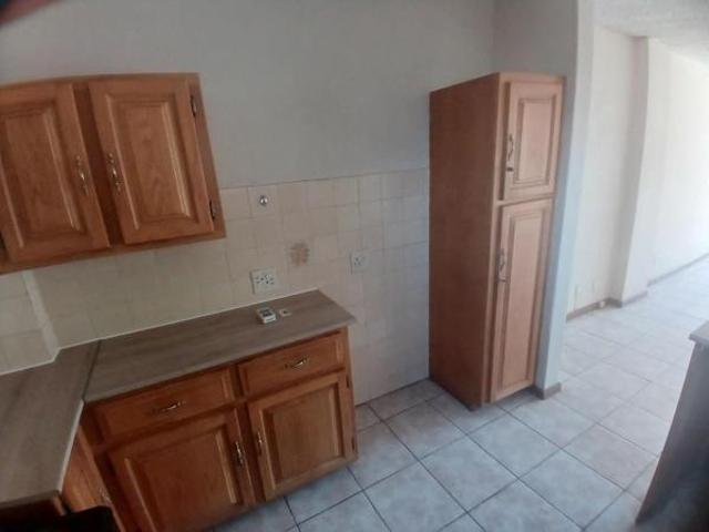 Apartment for rent in Waterkloof, Gauteng