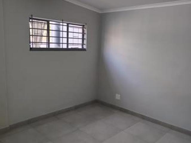 Apartment for rent in Waterkloof, Gauteng
