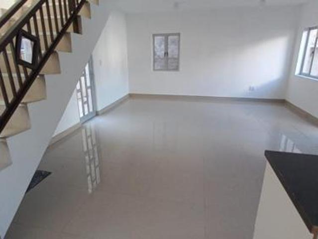 Apartment for rent in Seaview, Kwazulu-natal