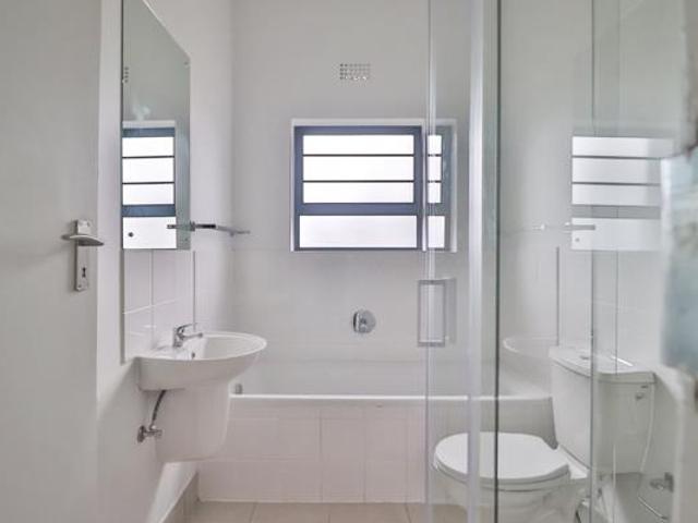 Apartment for sale in Cape Town, Western Cape