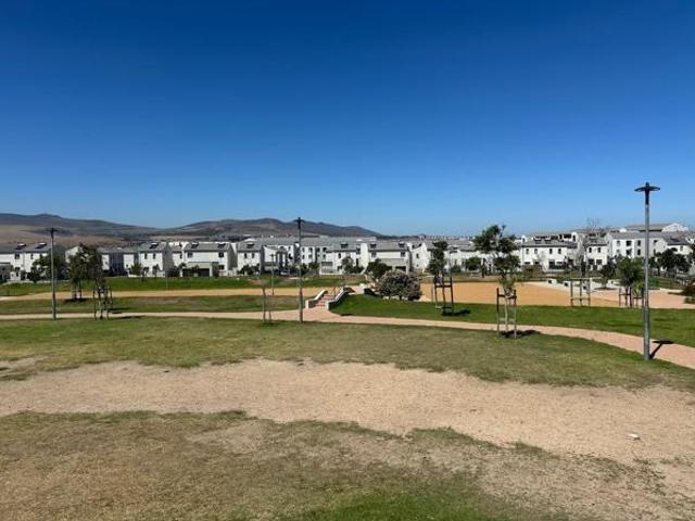 Apartment for sale in Cape Town, Western Cape
