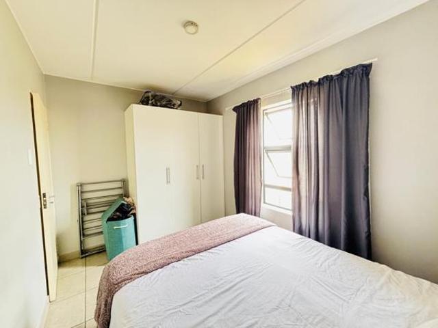 Apartment for sale in Vosloorus, Gauteng