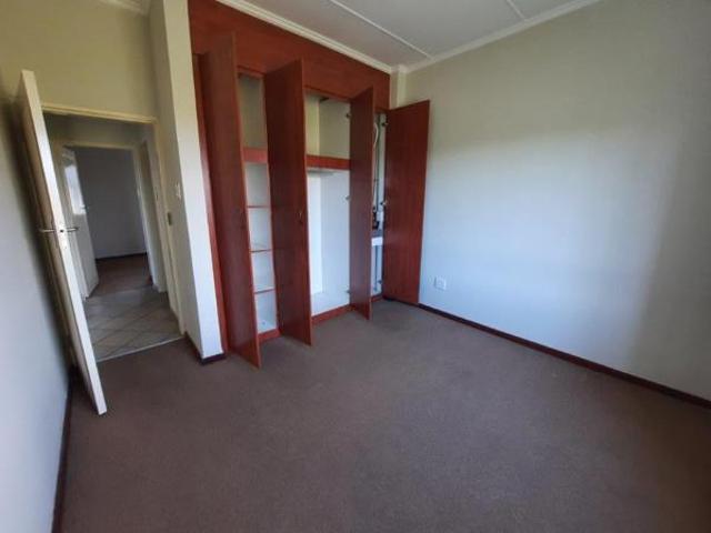 Apartment for rent in Vanderbijlpark, Emfuleni Local Municipality