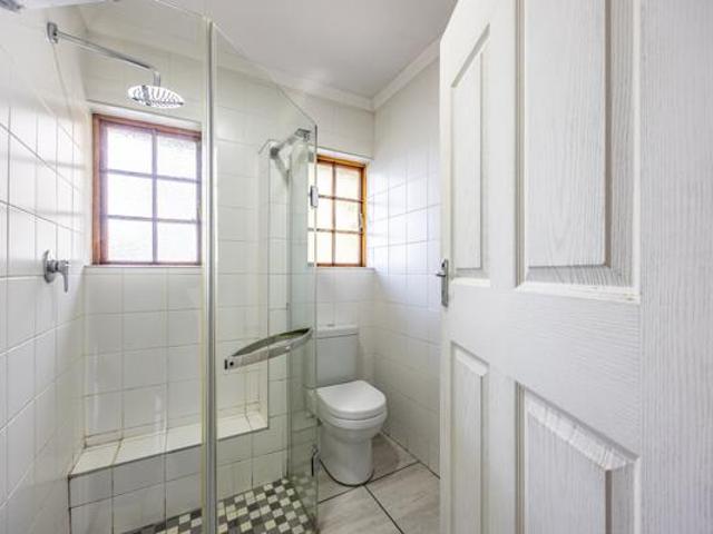 Apartment for rent in Waterkloof, Gauteng