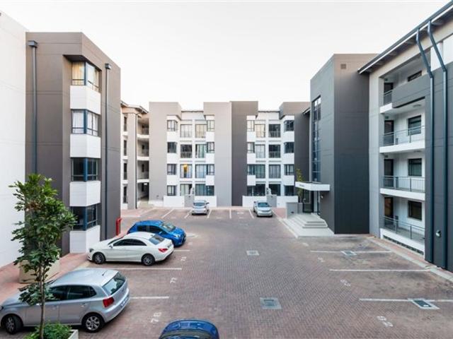 Apartment for sale in Vosloorus, Gauteng