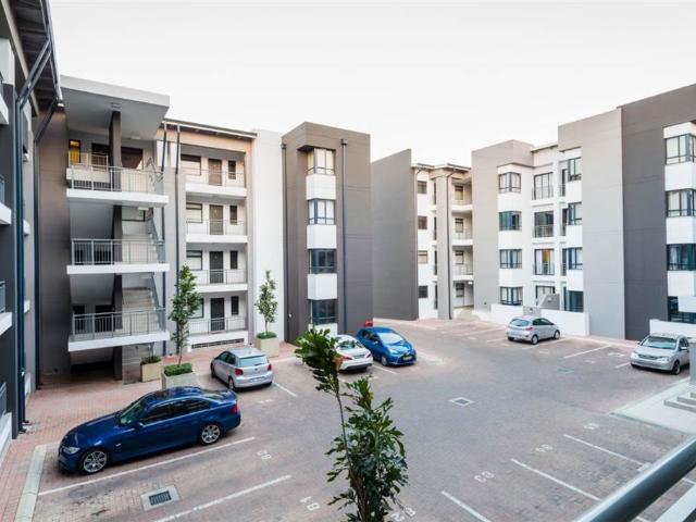 Apartment for sale in Vosloorus, Gauteng