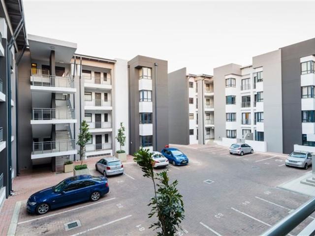 Apartment for sale in Vosloorus, Gauteng