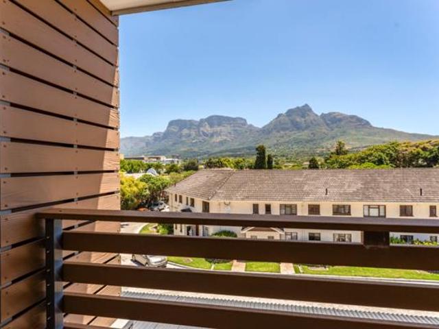 Apartment for sale in Cape Town, Western Cape