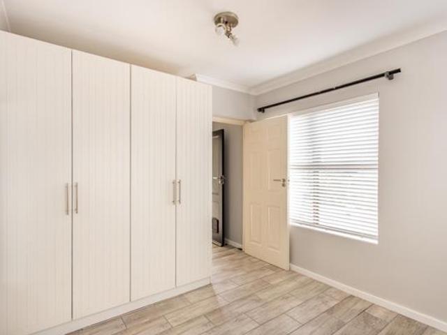 Apartment for rent in Cape Town, City of Cape Town