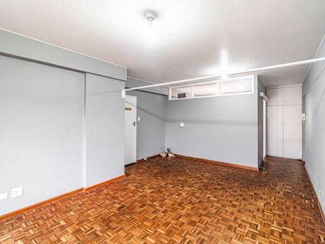 Apartment for sale in Cape Town, Western Cape